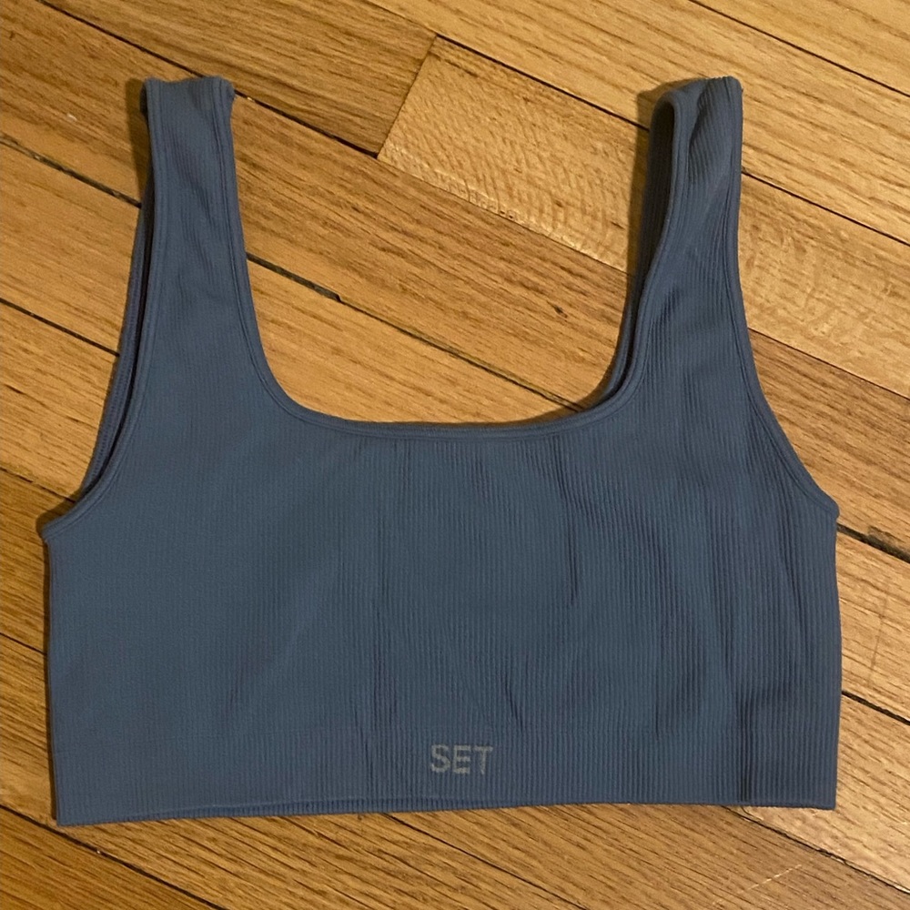 SET ACTIVE Sculptflex Box Cut Bra in Cloud